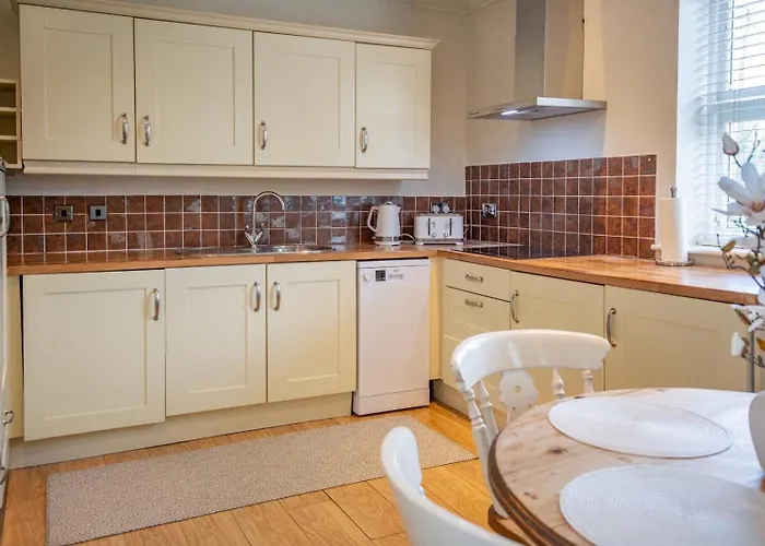 Apartment Bank House *